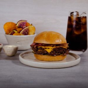 bacon-cheese-burger-blend-2-hamburguesas-cumbaya-la-birreria