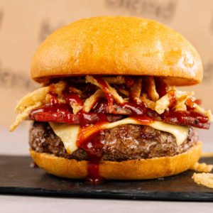 jack-daniel-burger-blend-hamburguesas-cumbaya-la-birreria
